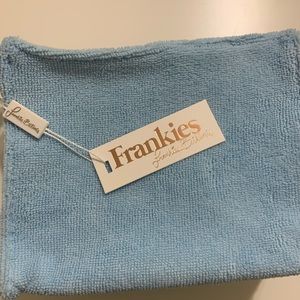 Frankies Bikinis Make up bag